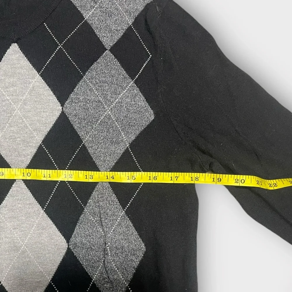 Croft & Barrow men’s small Argyle sweater. 
Black, gray, white. - Picture 5 of 6